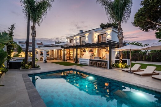 VILLA MARIA SAN PEDRO ALCANTARA PLAYA, Марбелья